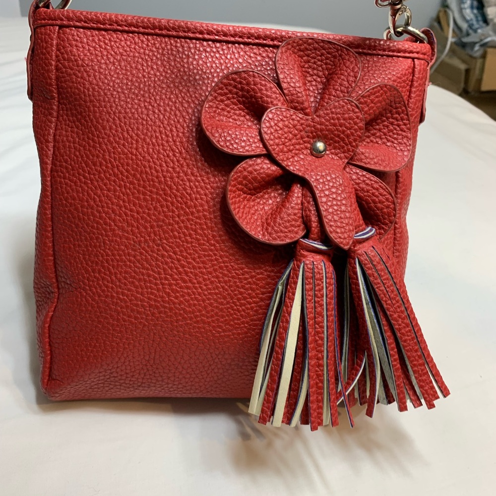 RED Embezzlement  Front Flower Crossbody Bag